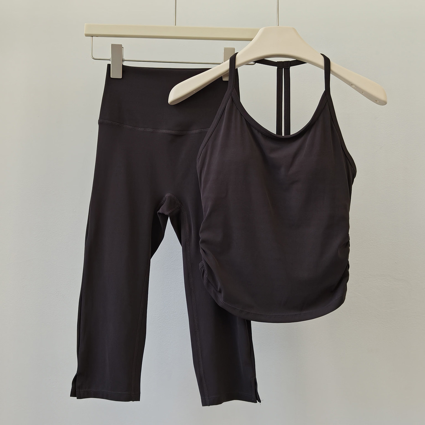 ชุดโยคะแบบสลิมฟิต เสื้อกล้ามเส - Underwire Bra Padded บทวิจารณ์และราคา